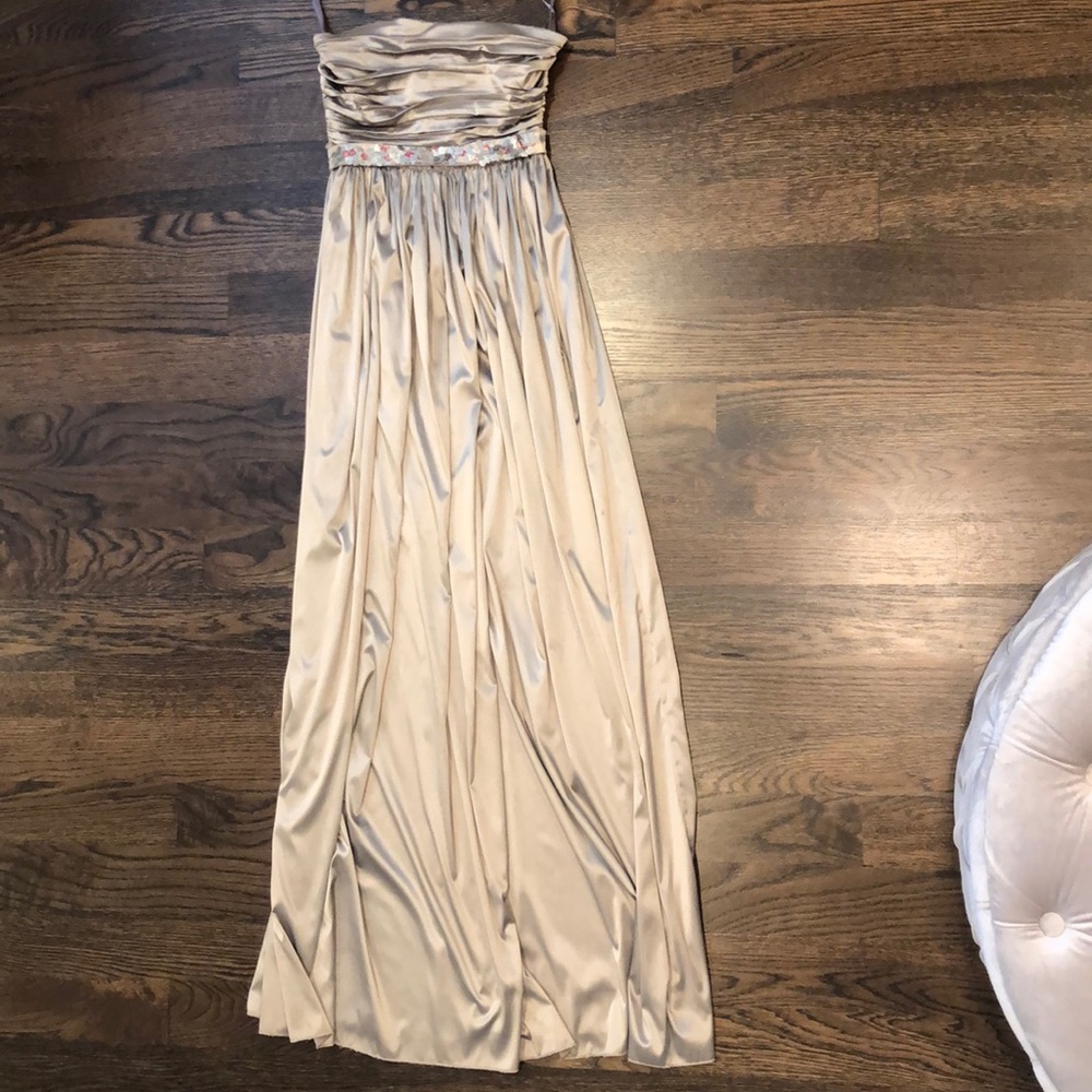 Urma metallic formal strapless dress - Size 36